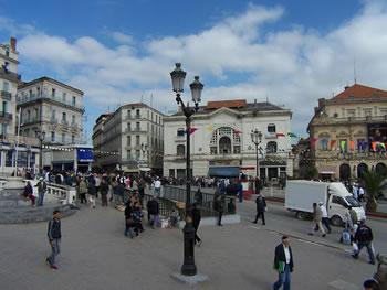 Une manifestation dans la tourmente'