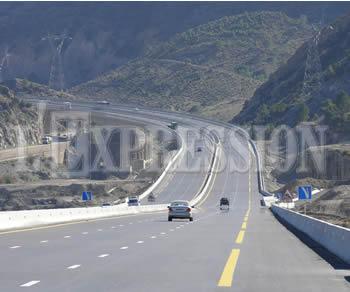Un procès en dents de scie