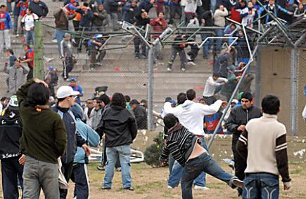 يوم تحسيسي حول العنف في الملاعب بالمدية