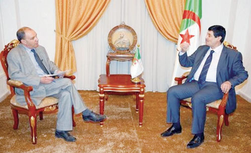 الطيب زيتوني يشرف بسطيف على الاحتفالات الرسمية