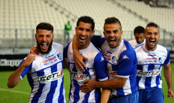 إدارة وفاق سطيف تشرع في التفاوض مع حاشي لاعب غرونوبل الفرنسي