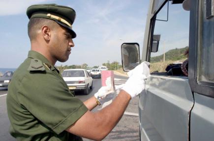 160 سحب فوري لرخص السياقة بعين الدفلى خلال شهر واحد