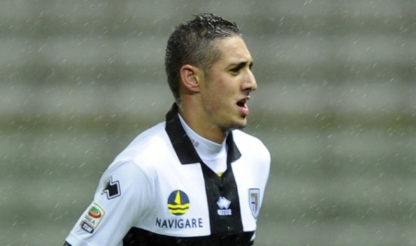 بلفوضيل على رادار توتنهام الإنجليزي