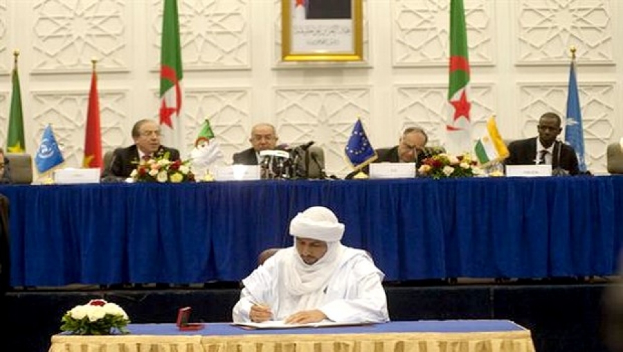 La CMA paraphe à Alger l'Accord de paix et de réconciliation au Mali