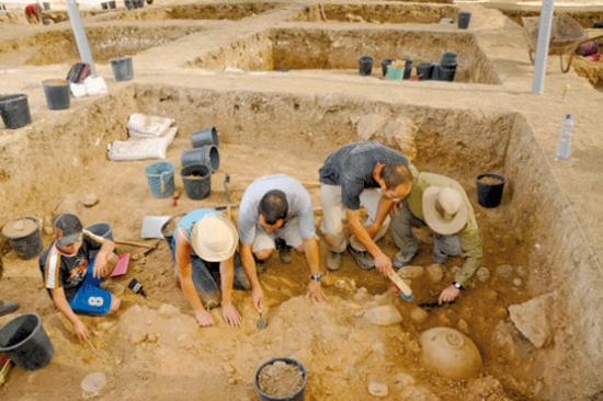 وزارة الثقافة توفد لجنة خبراء أثريين إلى باتنة