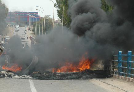 عشرات العائلات بأحواش أولاد فايت في العاصمة ينتفضون