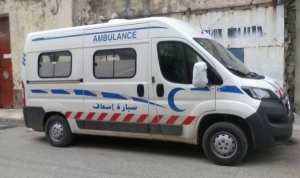 سيارات الإسعاف  خردة  بالجلفة