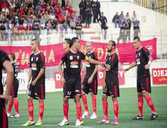 100 مليون للاعبين مقابل الإطاحة باتحاد العاصمة