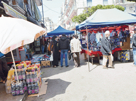 Marché des trois horloges