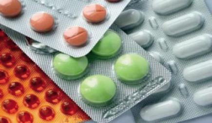 محاكمة المتهمين بالمتاجرة ب160 قرص مهلوس بوهران