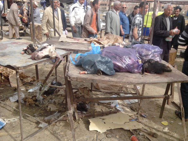 تجار الأسواق بمدينة تيارت يبيعون السموم للمواطنين