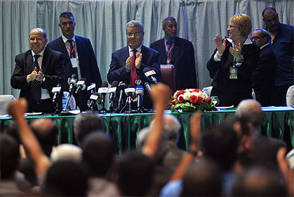 Elections des membres du comité central, Saâdani de nouveau à la tête du parti