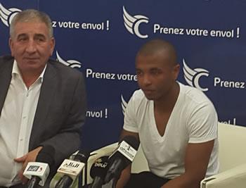Condor reçoit Yacine Brahimi