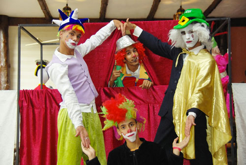 جمعية الشموع الثقافية لولاية النعامة تحط الرحال بوهران