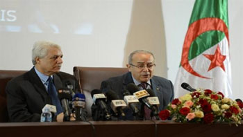 Retrait électronique de documents juridiques