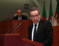 La priorité donnée aux Algériens