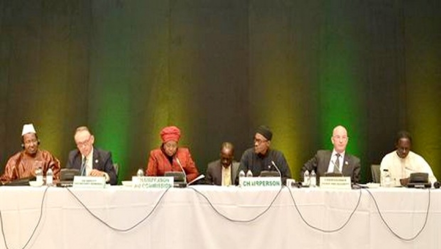 L'Union africaine décide le déploiement d'experts militaires au Burundi (Chergui)