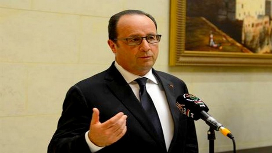 Hollande confirme les relations