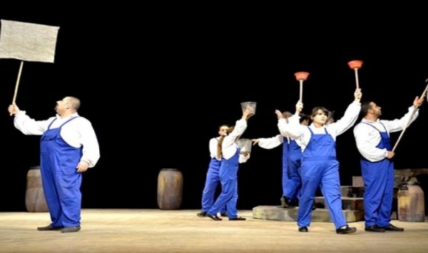 مسرح وهران الجهوي يبدأ برنامج رمضان بعرض 