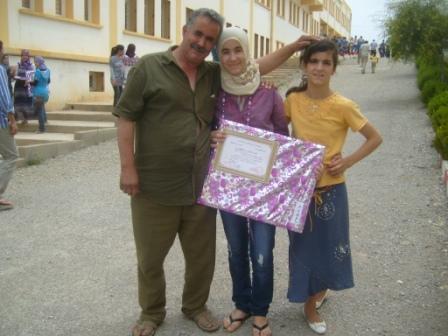 Lemroudj, le CEM Benhamed Said récompense les admis au BEM