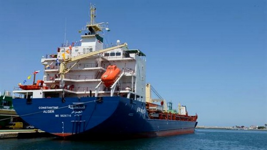 La CNAN réceptionne un nouveau navire de transport de marchandise