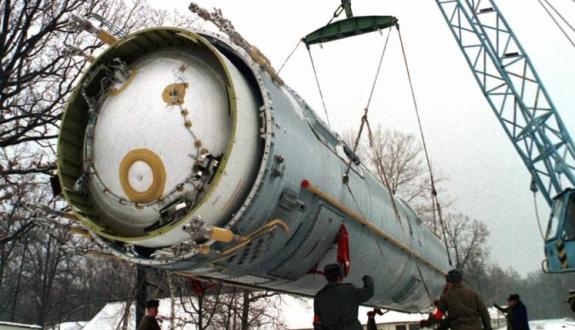 تهديد روسيا النووي لعب بالنار