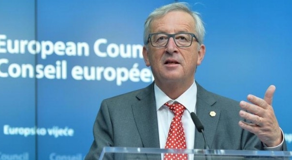 أوروبا تعيد توطين ستين ألف مهاجر