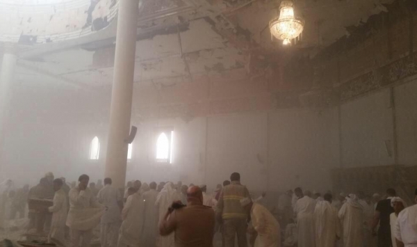 24 قتيلا بانفجار مسجد شيعي في الكويت وداعش يتبنى
