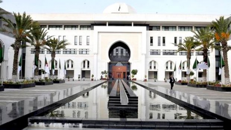 L'Algérie condamne les attentats terroristes en Somalie, au Koweït, en Tunisie et en France