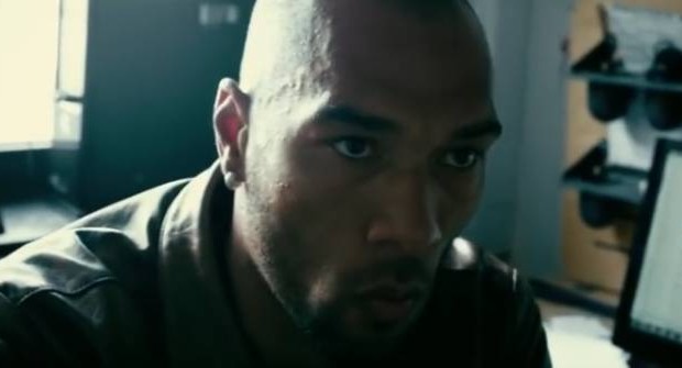 Quand John Carew joue les mafieux (Vidéo)