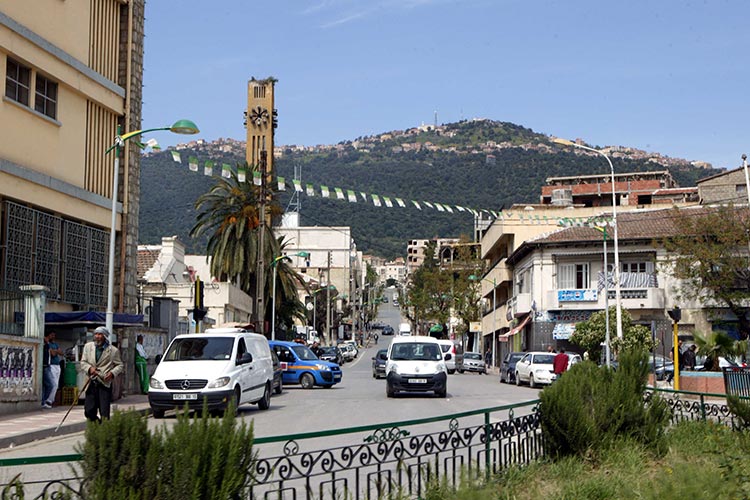 الجزائر ترفض إعادة فتح المركز الثقافي الفرنسي بتيزي وزو