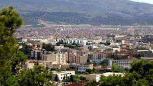 Fermeture des commerces ayant vendu des produits infectés par la bactérie responsable du botulisme