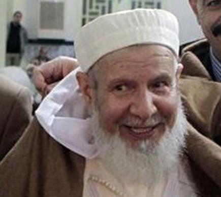 العلامة التواتي يدعو بوتفليقة للضرب بيد من حديد العابثين بغرداية