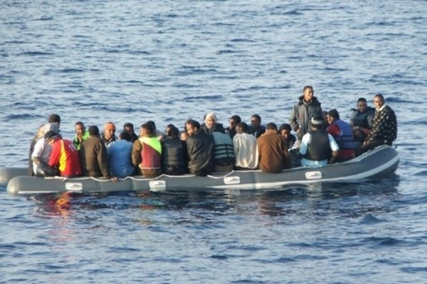 إحباط محاولة هجرة غير شرعية ل 12 