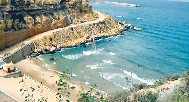 A AIN TEMOUCHENT ET BOUMERDES