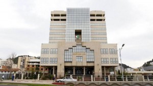 محكمة جنايات العاصمة تعيد النظر في القضية في أكتوبر المقبل