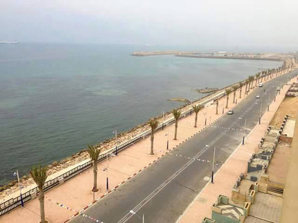 بعد قرار فتح الشواطئ أمام المواطنين بالمجان بمستغانم