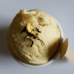Glace au jasmin
