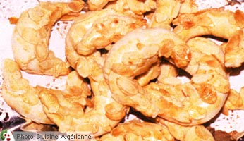 Croissants aux amandes