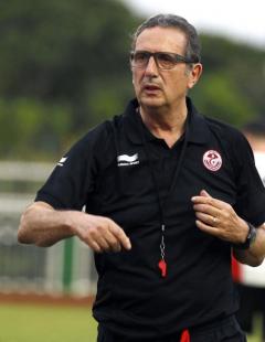 إتحاد العاصمة يصرف النظر عن ليكنز