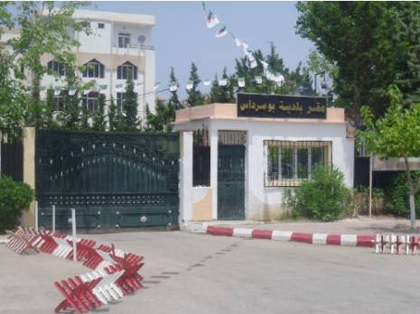 Parkings sauvages à Boumerdès