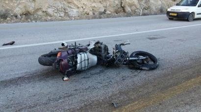 مصرع شابين ينحدران من عين آزال في حادث مرور عند عودتهما من البحر في بجاية