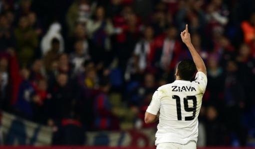 زياية مهاجم وفاق سطيف تربص مصر يساعدنا أمام المريخ