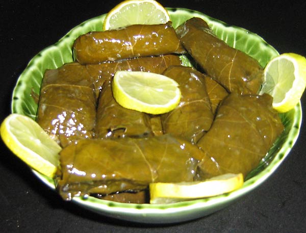 Feuilles de vigne farcies (dolmas)