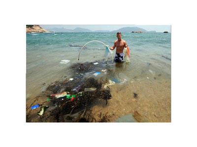 Les engrais et le plastique menaçent la vie sous-marine : Rapport alarmant de l'ONU sur la pollution des océans