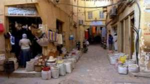 تجار غرداية ينتظرون التعويض و يلوحّون بالتصعيد