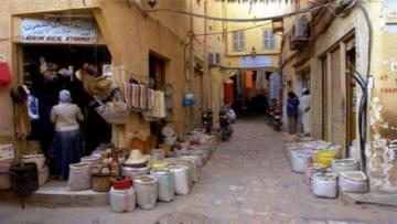 تجار غرداية ينتظرون التعويض و يلوحّون بالتصعيد