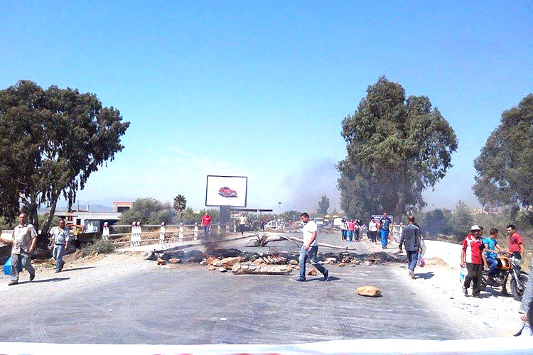 مواطنون ببومرداس‮ ‬يغلقون طريقا وطنيا للاحتجاج على شجار جماعي