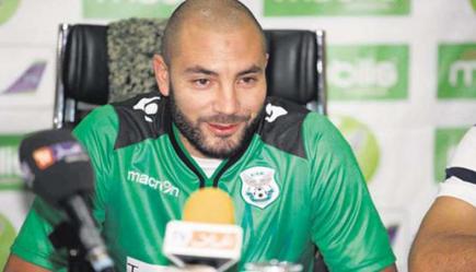 شباب قسنطينة يتعادل وديا أمام تاجنانت وفيلود يريد نقاط القبائل