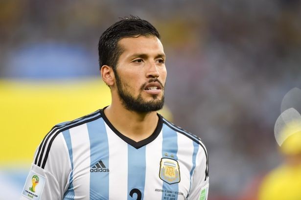 Ezequiel Garay dans le viseur de la Roma